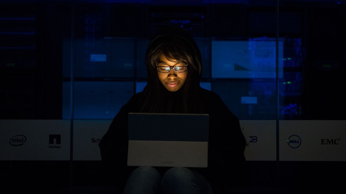 164 millones de contraseñas a la venta en la dark web: ¿cuáles son las medidas a tomar?